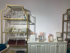 -Yolee雅妮容颜定制美睫·美甲