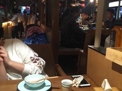 大堂-九锅一堂酸菜鱼(新南凯德直营店)