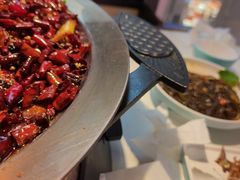 -江边城外烤鱼(世茂广场店)