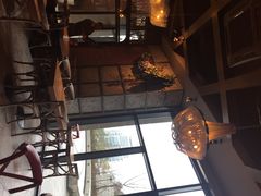 -玛格萝妮(汇智国际商业中心店)