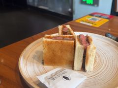 -满满初牛·炭烧牛肉专门店(国大店)