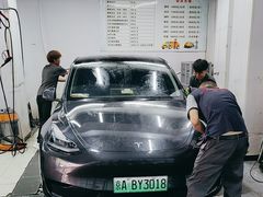 -友谊汽车维修保养·钣金喷漆事故定损·洗车贴膜