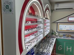 -美空眼镜·星趣控·新乐学·控优点合作店(周浦万达店)
