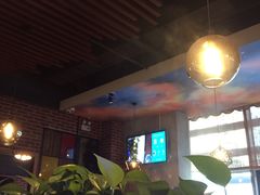 -三人行骨头王火锅(长寿店)