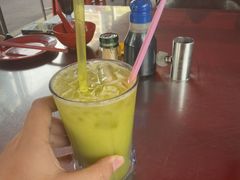 -黄亚华小食店(Jalan Alor)
