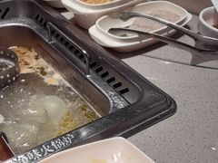 -海底捞火锅(金山百联店)