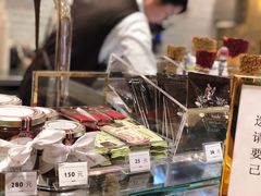 -VENCHI 闻绮(北京国贸商城店)