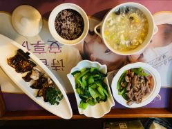 -大美母婴月子中心