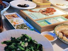 -荷塘秋月·本帮江浙菜(国权路店)