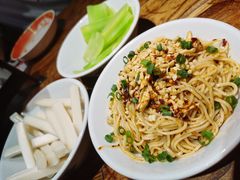重庆鸡丝凉面-探鱼·鲜青椒爽麻烤鱼(领展购物广场店)