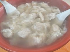 -张阿三馄饨店