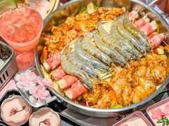 -黄记煌三汁焖锅(新佳丽江汉路店)