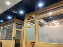 -江城燕子大排档(江汉路步行街店)