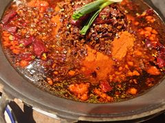 -旧街市鲜货老火锅(大光路店)