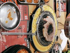 -青瓦炭韩潮烤肉(花园道店)