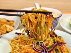 -财兜兜大黄山小馄饨