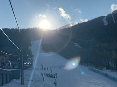 -亚布力新体委滑雪场