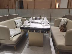 -红鼎豆捞·非遗鲍皇汤火锅(宝丰路店)