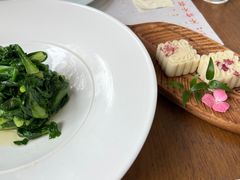 -荷风细雨·中国茶宴(碧云店)