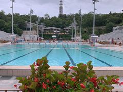 -越秀山游泳场