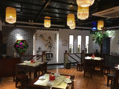 大堂-野渡坡·极致湘菜·庭院餐厅(汉阳店)