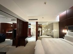 -广州白云机场雅高铂尔曼大酒店