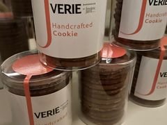 -VERIE BAKEHOUSE
