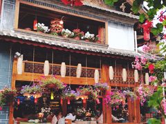 -民食香·腊排骨野生菌美食(木府店)