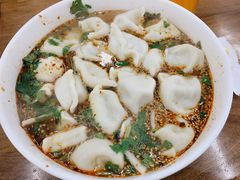 酸汤牛肉水饺-回坊马二饺子馆