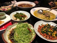 -阿财老铺·老蚌埠龙虾城(华夏总店)