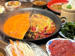 -萍姐火锅·公路夜市(武汉首店)