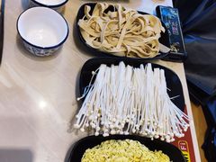 -蜀八婆鲍鱼鸡煲虾(宝安坪洲店)