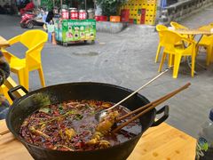 -鸿顺老铁锅美蛙鱼府(解放碑店)