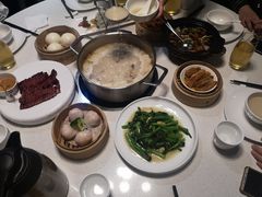 -煲王粤菜餐厅(中侨中心店)