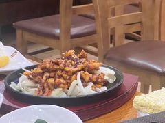 -喇喇排骨火锅·传统韩式脊骨汤(望京西园总店)