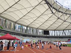 -深圳市宝安体育中心体育场