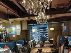 -领鲜活海鲜榴莲自助火锅(东门店)