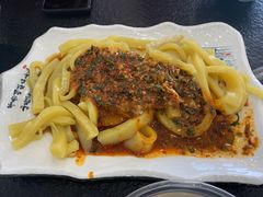 -撒拉人家.酸菜牦牛肉火锅