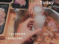 -湊湊火锅·茶憩(杭州湖滨银泰in77店)