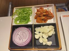 -千纸鹤嫩汁烤肉(学府店)