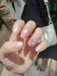 -瞧·享轻奢美甲美睫