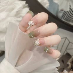 -ZX·美睫设计师汇聚店