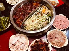 现划鳝鱼-储奇门鳝鱼火锅(总店)