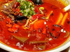 -渝是乎川渝小炒(新世界百货望京店)
