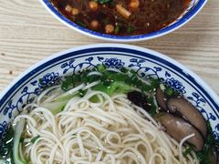 -彭州小吃(川主寺店)