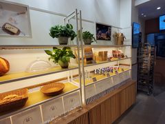 面包甜点陈列柜-前进麦味·天然烘焙(凯德1818店)