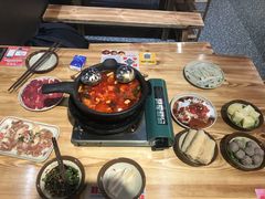 -黔二妞地摊火锅(龙华清湖店)
