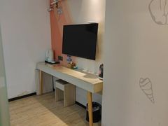 -贝壳酒店(合肥和平路曙光影院唐桥地铁站店)