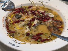 -渔语鱼酸菜鱼新川菜(来福士店)