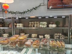 -白玉兰食品(中山公园龙之梦店)